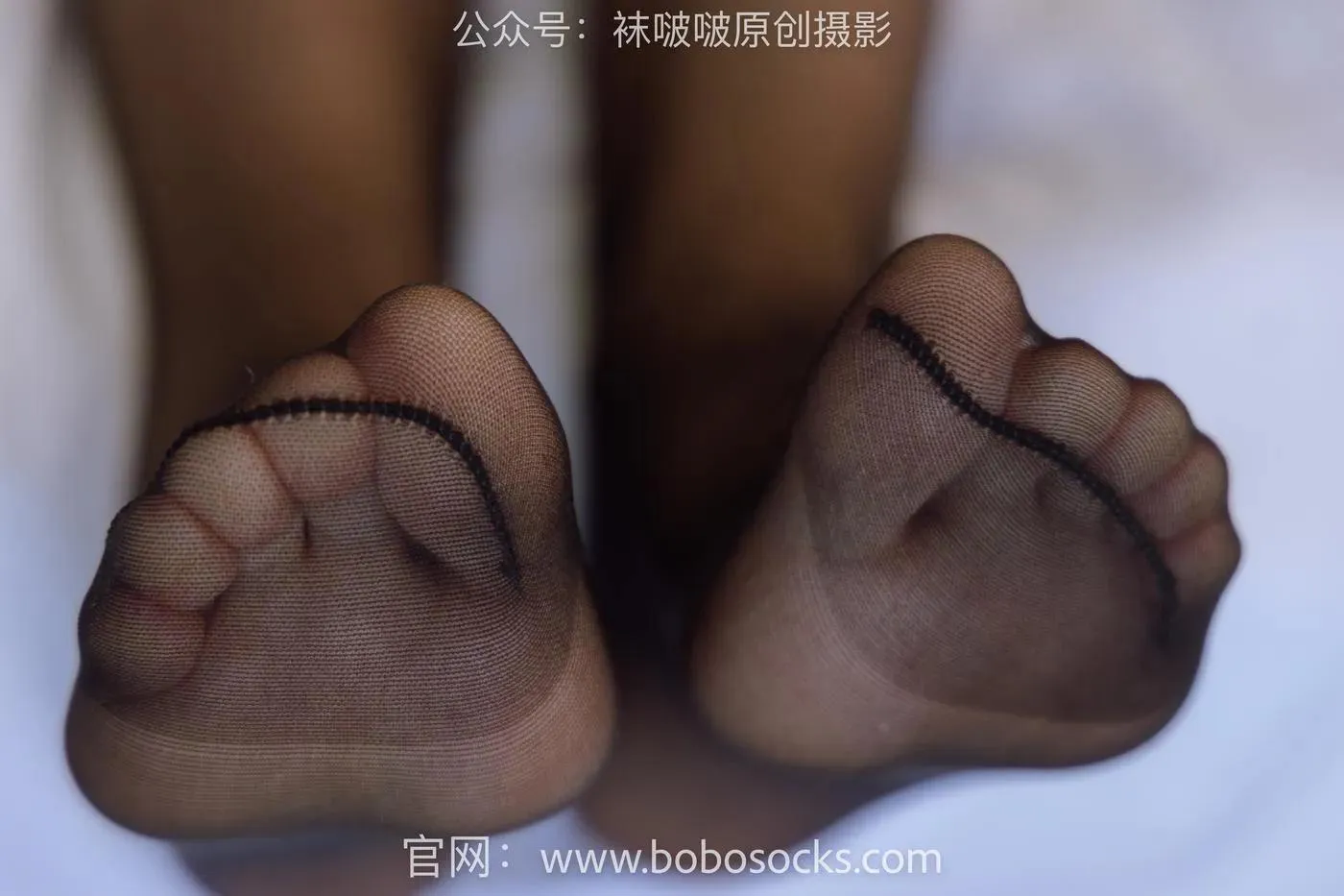[BoBoSocks袜啵啵]NO.144 小安-板鞋、黑丝、部分戴面纱 [168P]插图